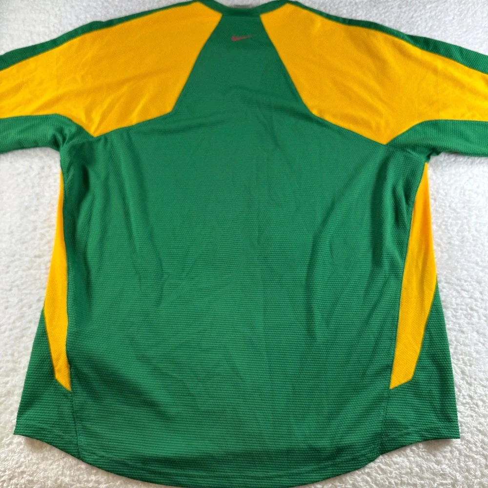 Nike Sphere Dry Shirt Mens Size M Green Yellow Excellent Short Sleeve Athletic